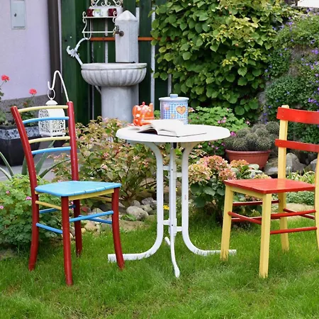 Ravnik Couette-café