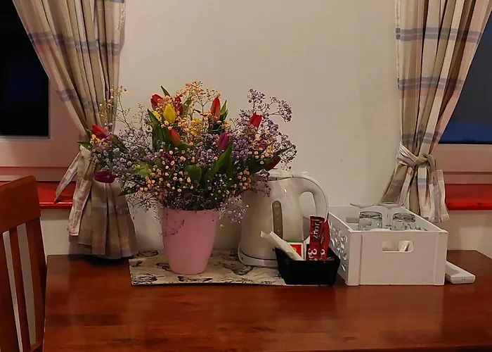 Ravnik Bed & Breakfast