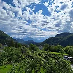 Ravnik Frühstückspension 3*